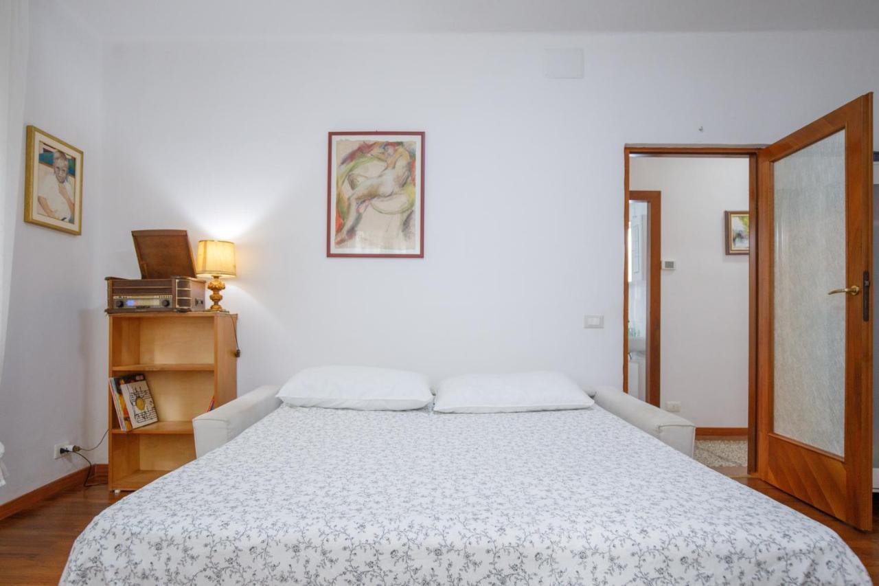 Gozzi House - Comoda Casa - Free Parking - Easy To Venice! Mestre Kültér fotó